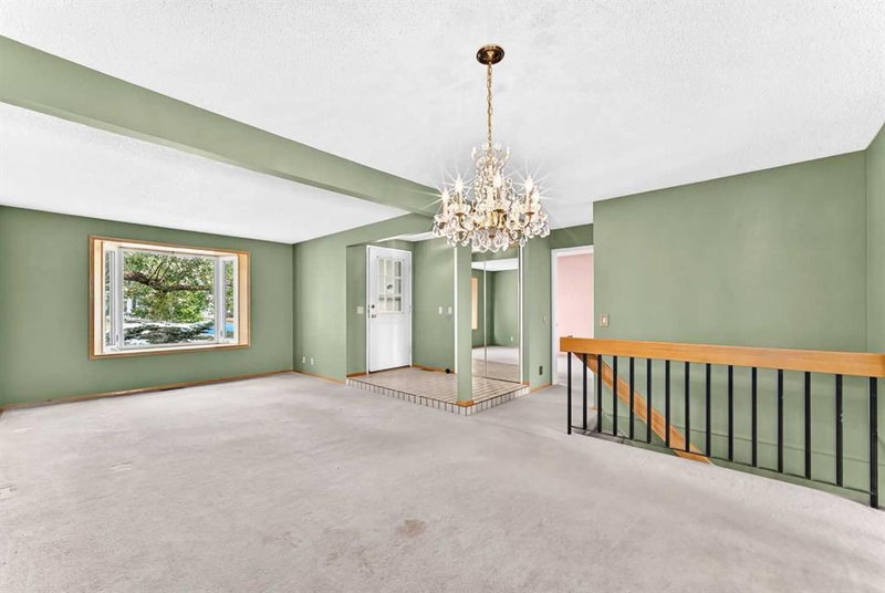 128 Erin Woods Drive SE, Erin Woods — interior photo 5
