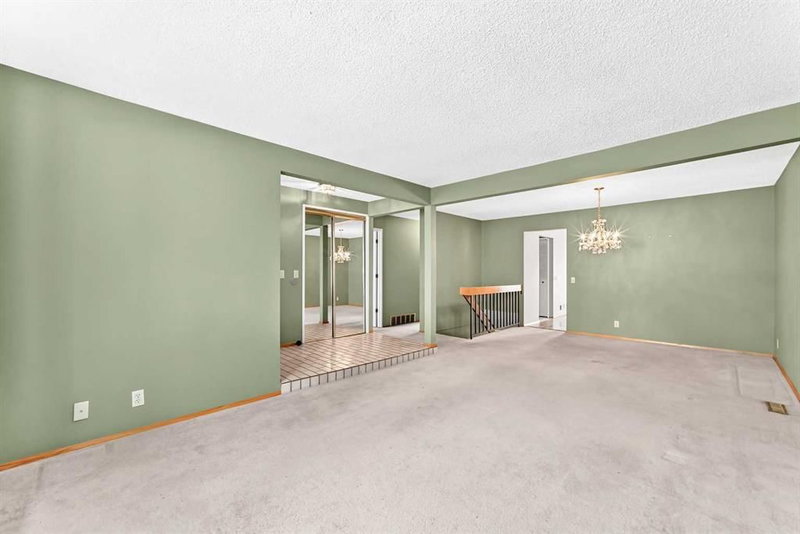 128 Erin Woods Drive SE, Erin Woods — interior photo 6