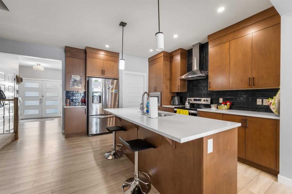 Listing Image 13