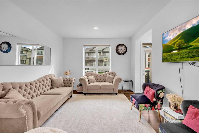 84 Savanna Place NE, Saddle Ridge — interior photo 5