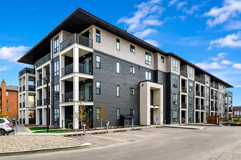 2401 - 740 Legacy Village Road SE