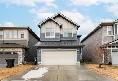 156 Savanna Drive NE