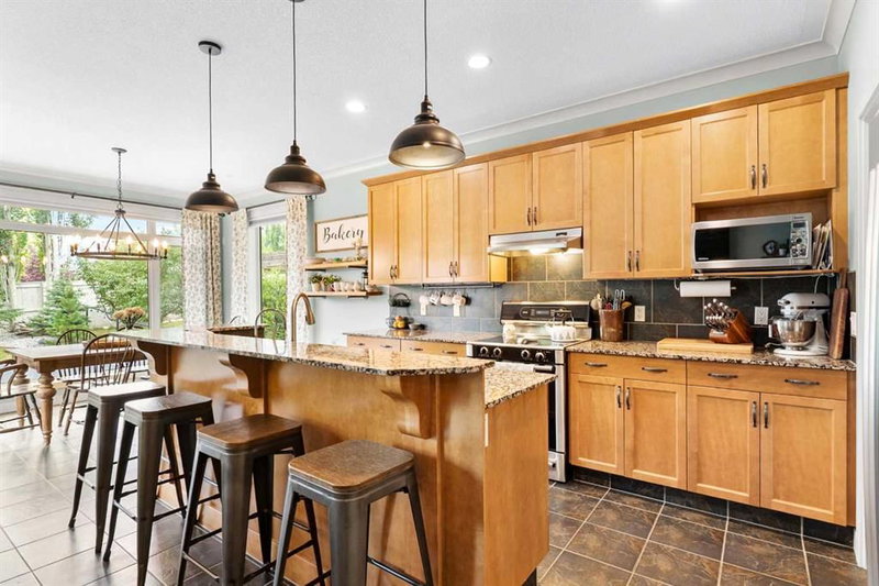 19 Sunset Circle, Sunset Ridge — interior photo