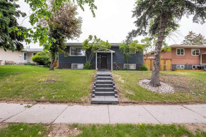 6036 4 Street NE, Thorncliffe — photo 2