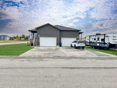 B - 5215 52 Street