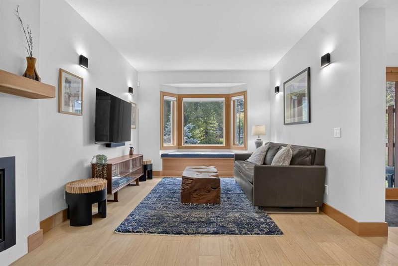 124 Garden Crescent SW, Elbow Park — interior photo 6