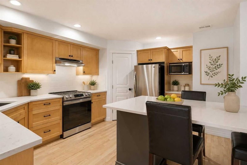 2, 435 13 Avenue NE, Renfrew — interior photo 5