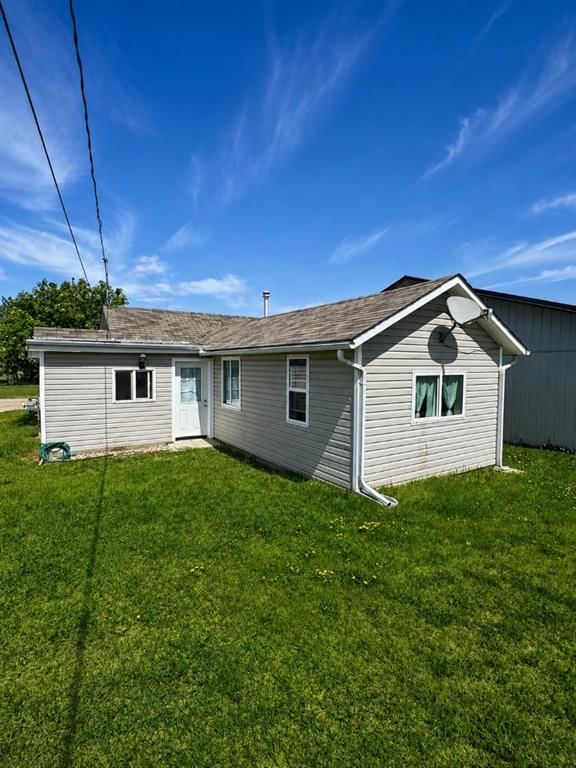 18 - Railway Ave