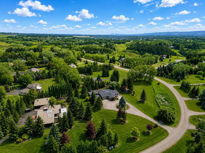 710 Bearspaw Village Drive