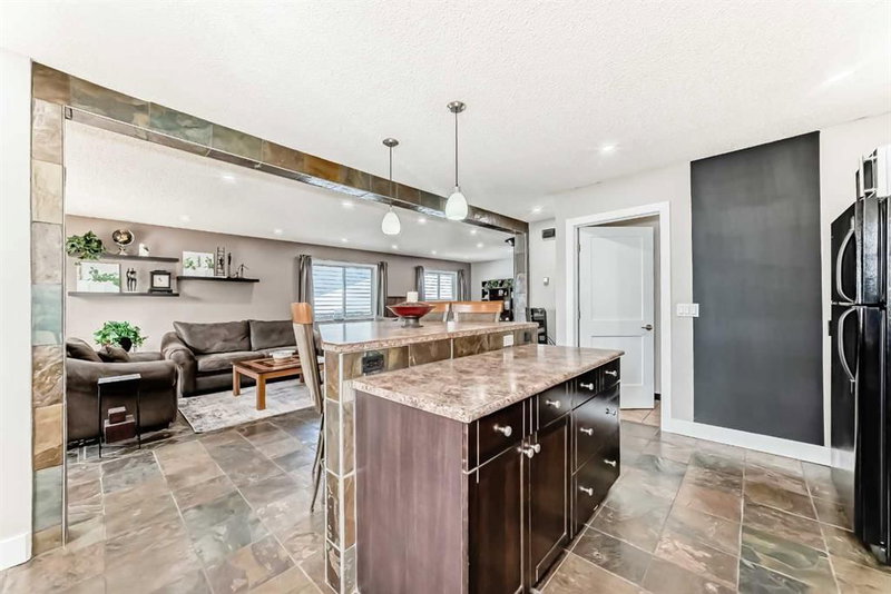 11 Huntstrom Place NE, Huntington Hills — interior photo 7