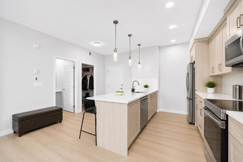 4314, 550 Belmont Street SW, Belmont — interior photo 6