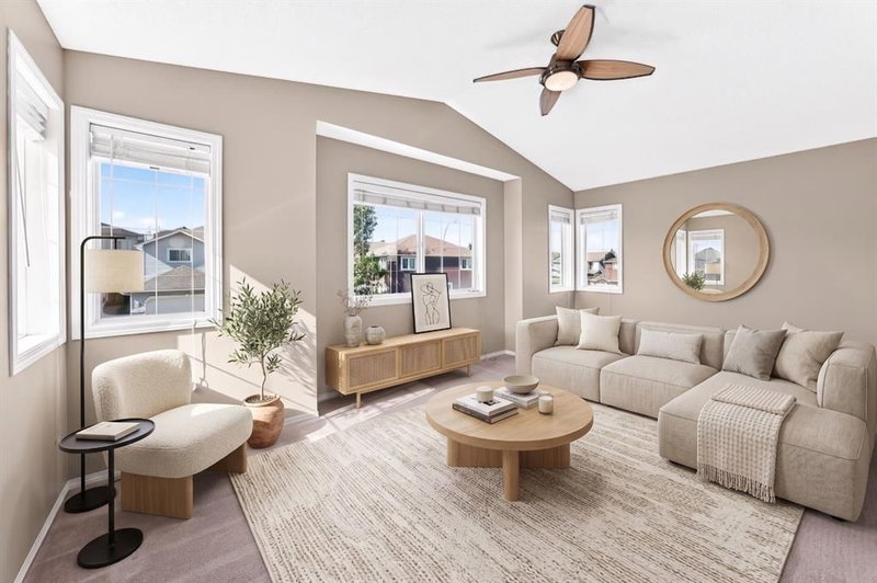 16 Royal Birch Rise NW, Royal Oak — interior photo