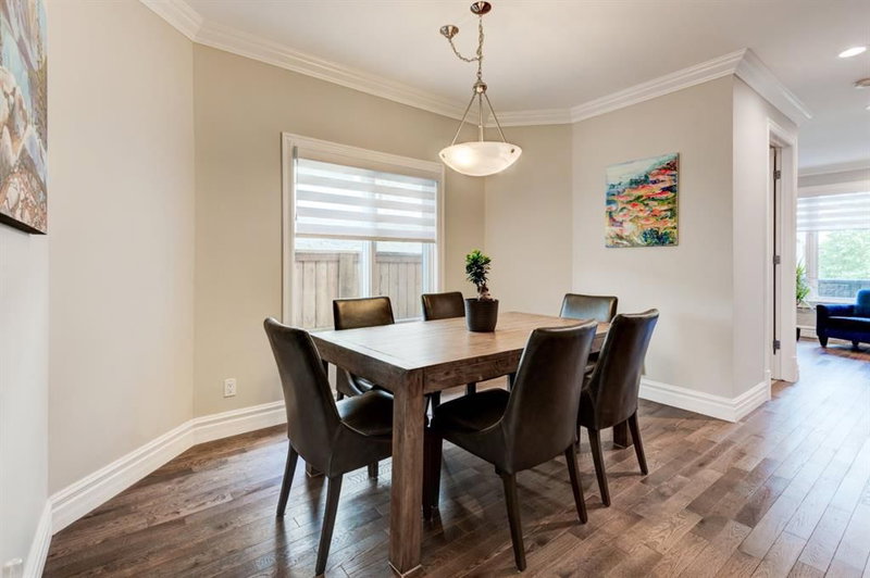 115 15 Street NW, Hillhurst — interior photo 7