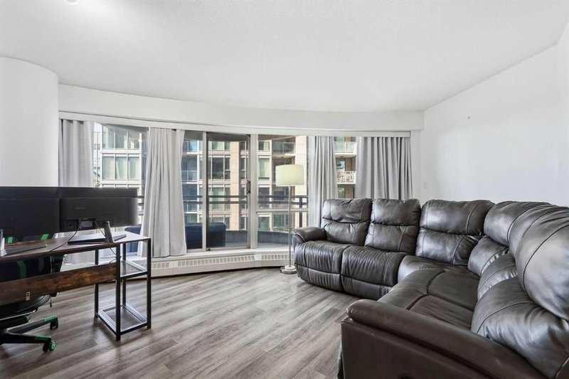 305, 1078 6 Avenue SW, Downtown West End — interior photo 6