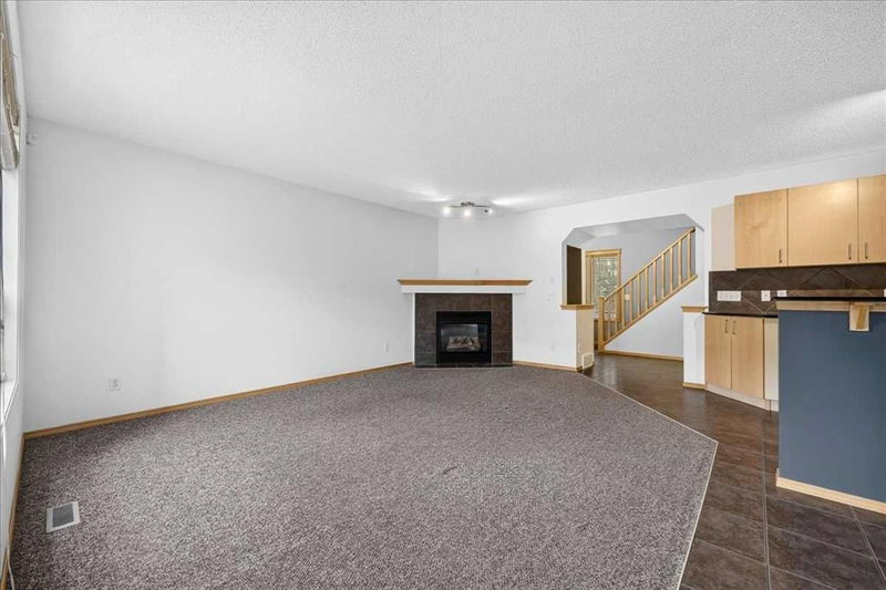 177 Royal Birch Terrace NW, Royal Oak — interior photo 6