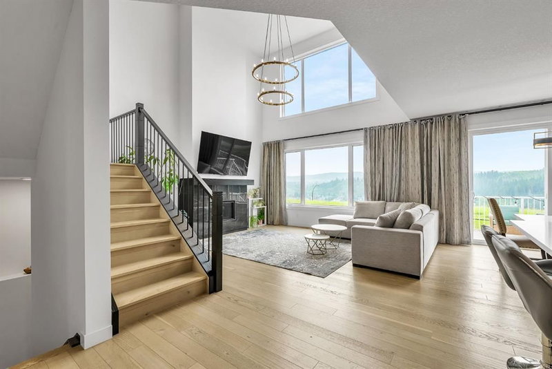 406 Rowley Way NW, Haskayne — interior photo