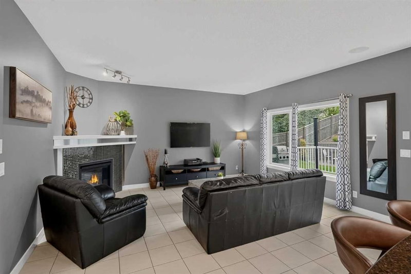 139 Nolanshire Point NW, Nolan Hill — interior photo 6
