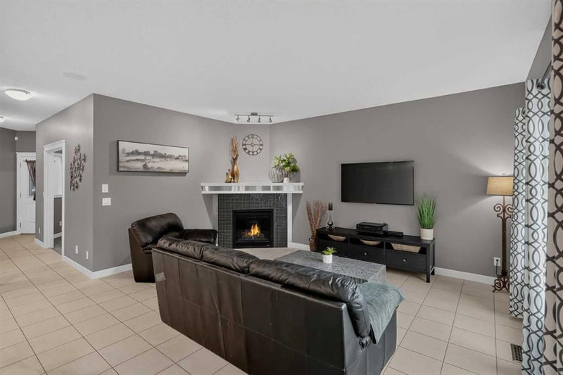 139 Nolanshire Point NW, Nolan Hill — interior photo 7