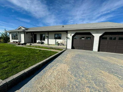 930036 232 Range Road