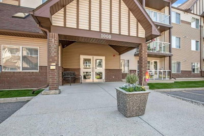 1310 - 200 Community