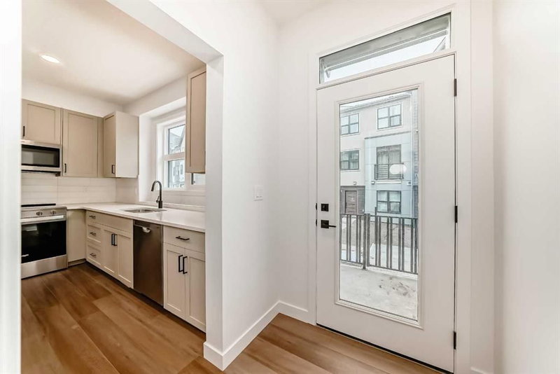103 Osprey Hill Point SW, Osprey Hill — interior photo 7