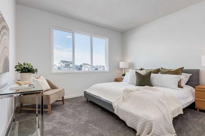 406 Montrose Green SE, Montrose — interior photo