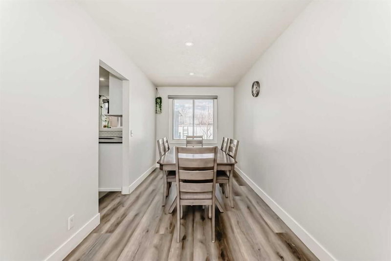 204 Whiteview Close NE, Whitehorn — interior photo 7