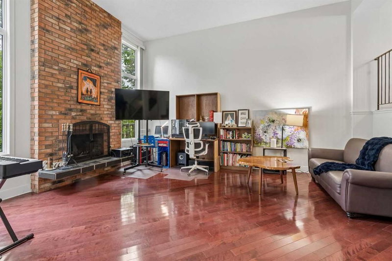 25, 1011 Canterbury Drive SW, Canyon Meadows — interior photo 6