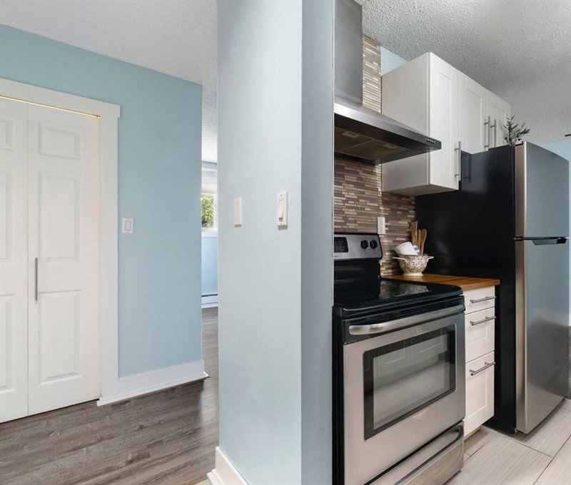 4, 930 Royal Avenue SW, Lower Mount Royal — interior photo 7