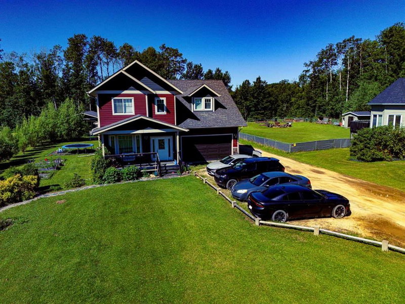 2704 Blueberry Street, Wabasca