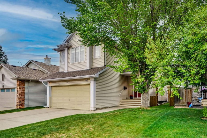 41 Millview Park SW, Millrise — photo 2
