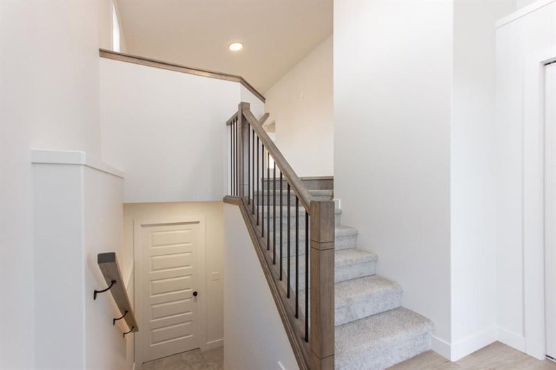 5 Beacon Hill Drive
