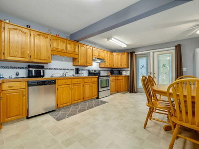 5723 54 St