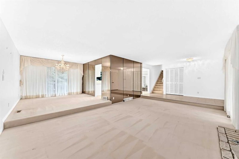 14224 Parkside Drive SE, Parkland — interior photo 5