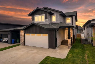 38 Lindman Avenue