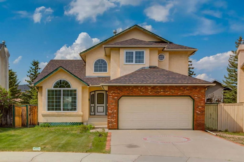 Detached at 183 Edgevalley Circle NW, Edgemont — listing photo