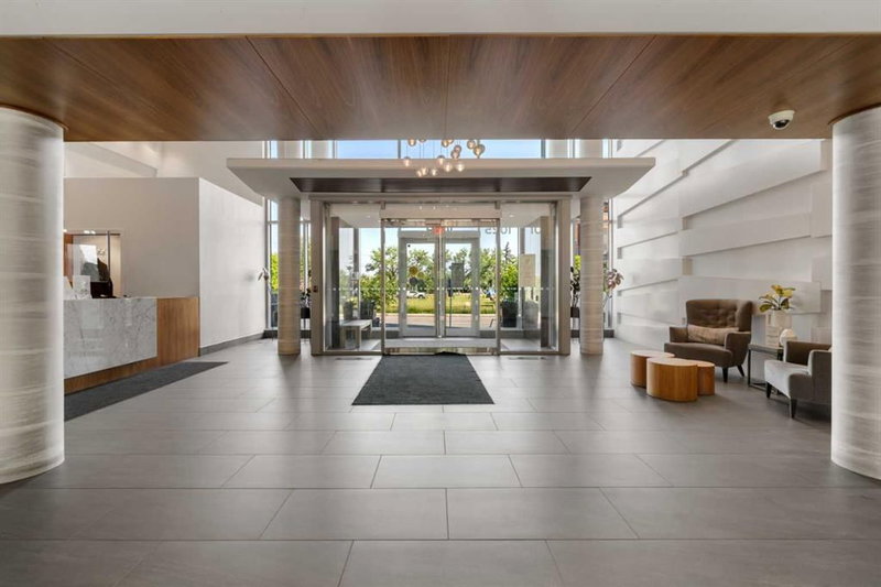 609, 1025 5 Avenue SW, Downtown West End — interior photo