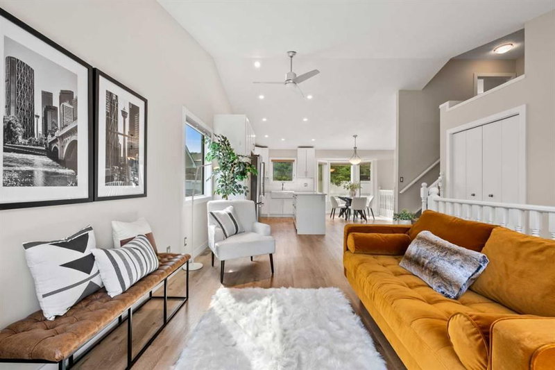 19 Macewan Meadow Crescent NW, MacEwan Glen — interior photo 7