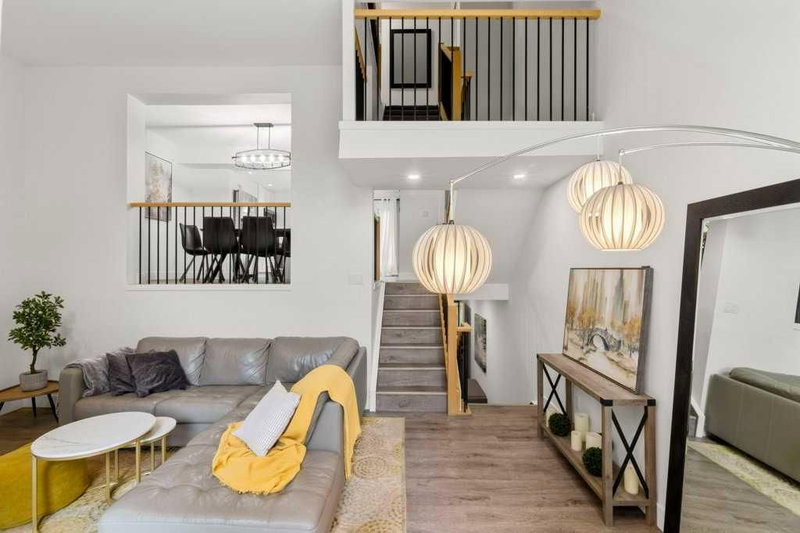 3909 Point Mckay Road NW, Point McKay — interior photo 6
