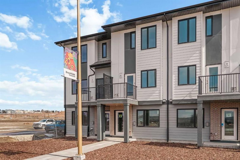 35 - 5750 Dene Way