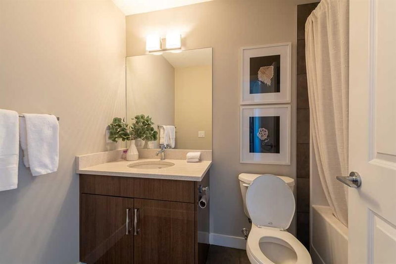 403, 607 17 Avenue NW, Mount Pleasant — interior photo 5