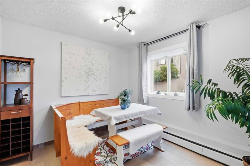 99, 3809 45 Street SW, Glenbrook — interior photo 6