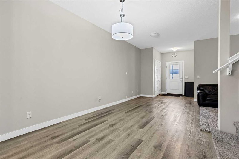 333 Ravenstern Link SE, Ravenswood — interior photo 7
