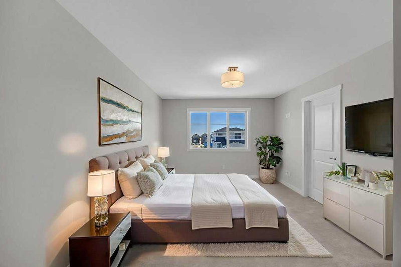203 Homestead Common NE, Homestead — interior photo 7