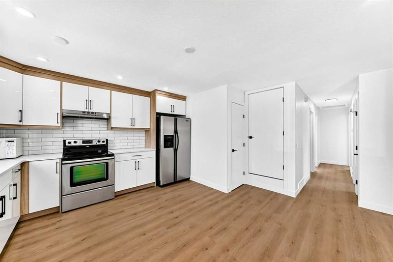 152 Maranda Close NE, Marlborough — interior photo 6