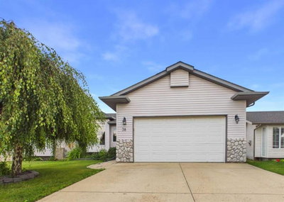 38 Elana Crescent