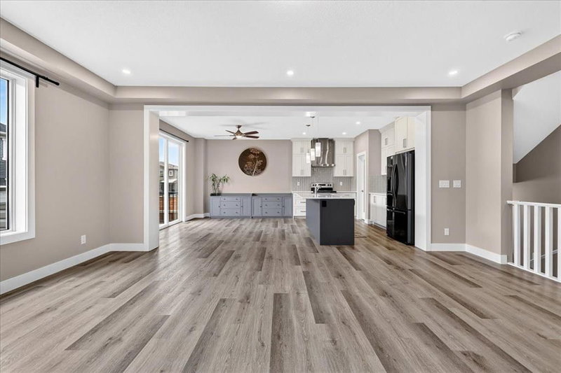 244 carrington Crescent NW, Carrington — interior photo 6