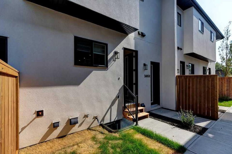 602 11 Avenue NE, Renfrew — interior photo
