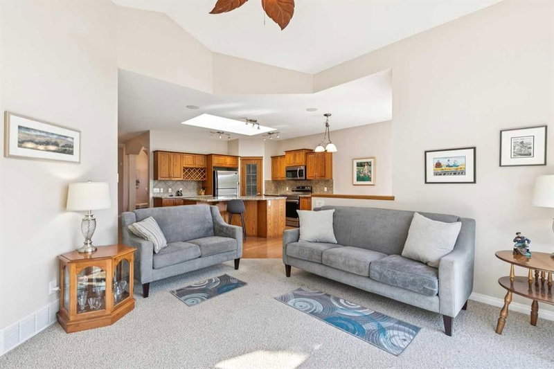 7 Wentworth Landing SW, West Springs — interior photo 6