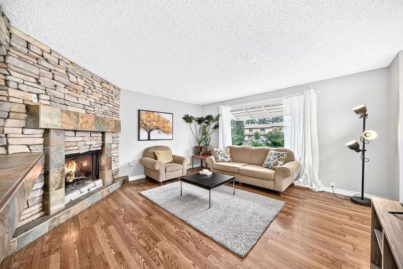 1949 LYTTON Crescent SE, Ogden — interior photo 6
